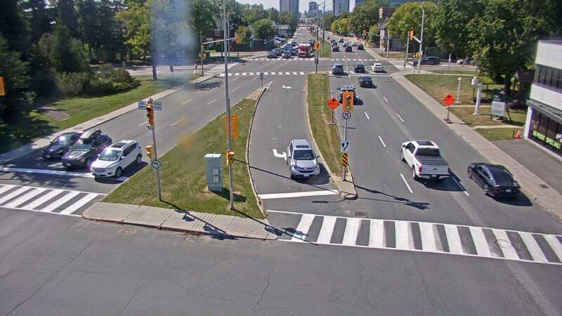 Traffic camera image at 2025-09-14 17:15:09