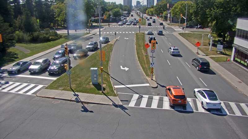 Traffic camera image at 2025-09-14 18:05:09