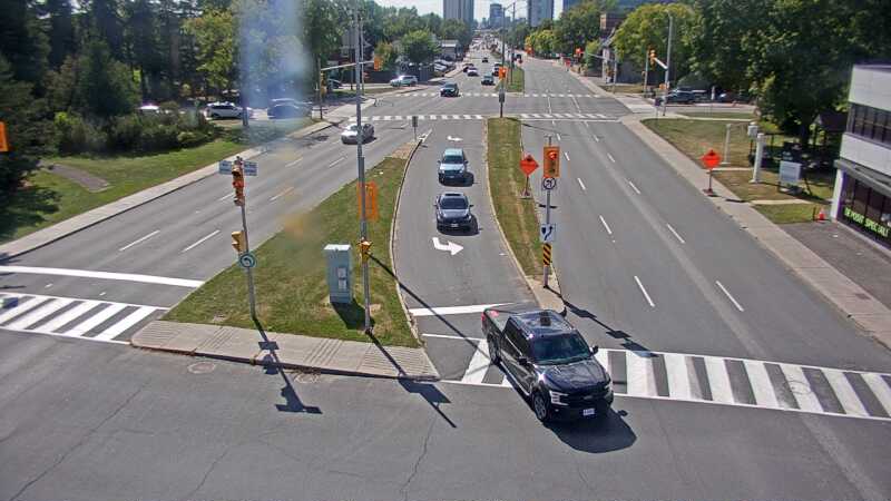 Traffic camera image at 2025-09-14 18:20:08