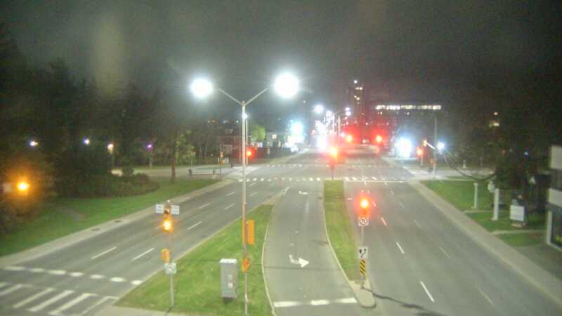 Traffic camera image at 2025-05-09 05:40:09