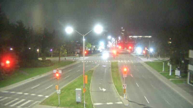 Traffic camera image at 2025-05-09 05:50:10
