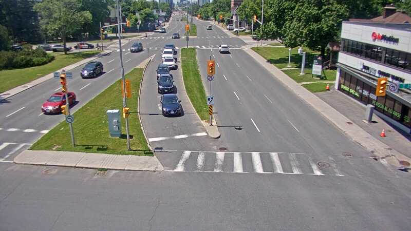 Traffic camera image at 2025-06-30 16:20:08