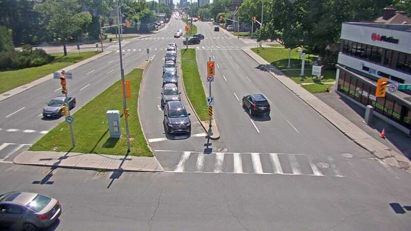 Traffic camera image at 2025-06-30 19:36:38