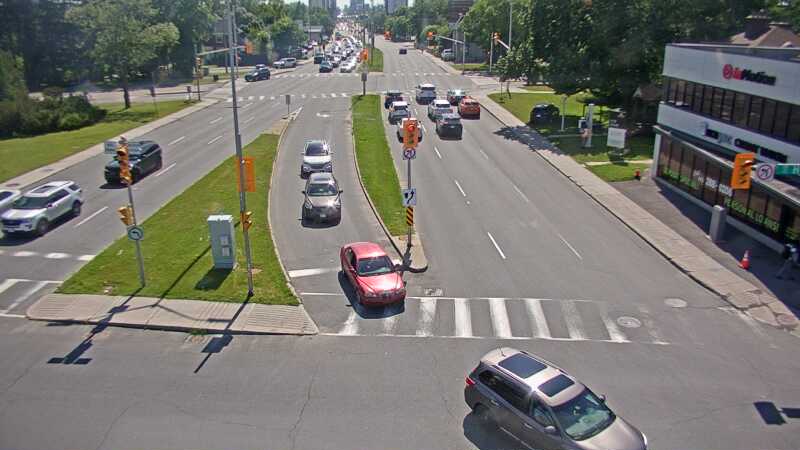 Traffic camera image at 2025-06-30 19:50:18