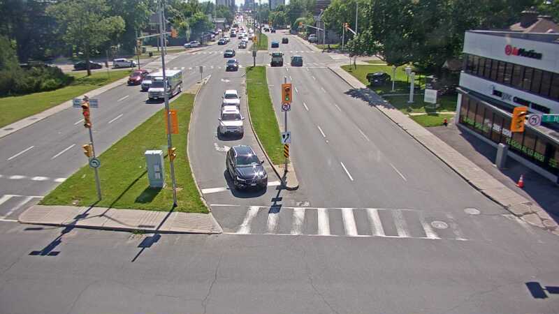 Traffic camera image at 2025-06-30 19:55:18