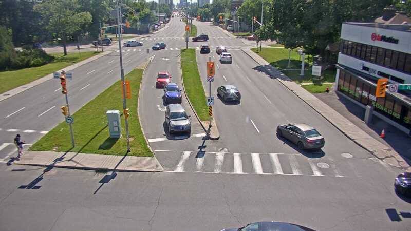 Traffic camera image at 2025-06-30 20:00:25