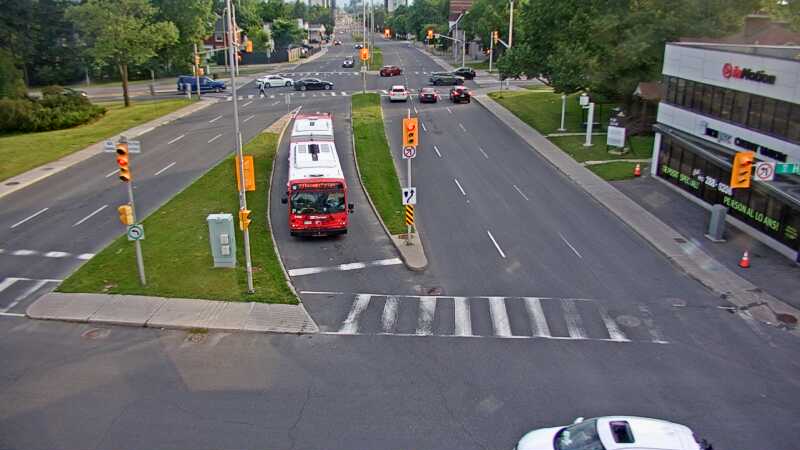 Traffic camera image at 2025-06-30 23:30:25