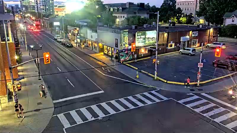 Traffic camera image at 2025-08-25 00:15:55