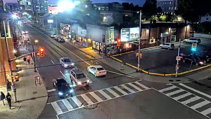 Traffic camera image at 2025-08-25 00:30:56