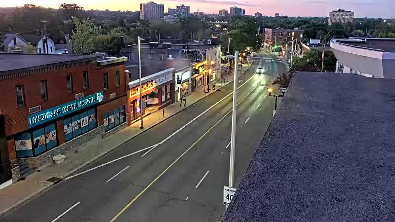 Traffic camera image at 2025-09-03 10:05:46