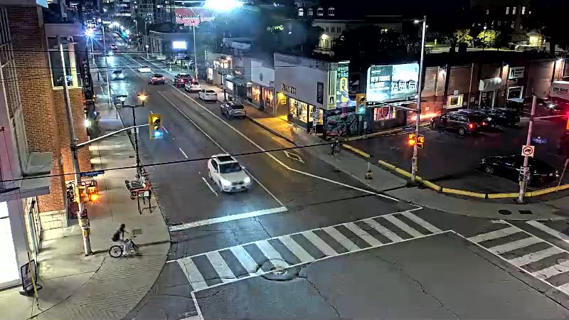 Traffic camera image at 2025-09-08 01:00:32
