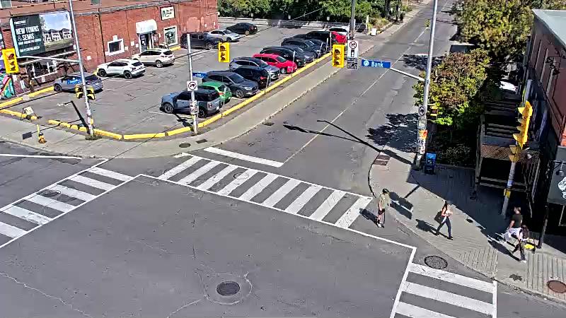 Traffic camera image at 2025-09-14 17:25:51