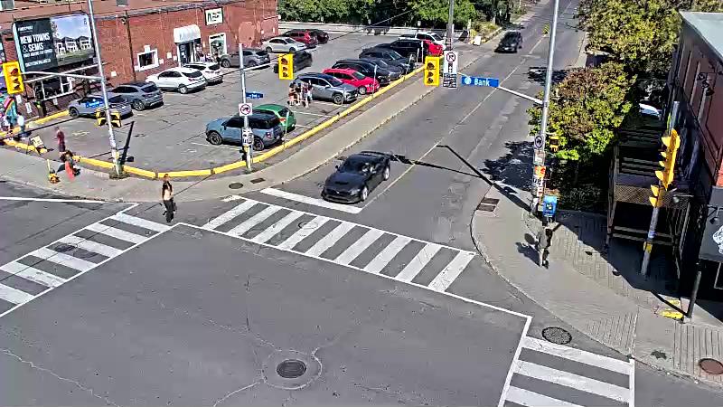 Traffic camera image at 2025-09-14 18:06:03