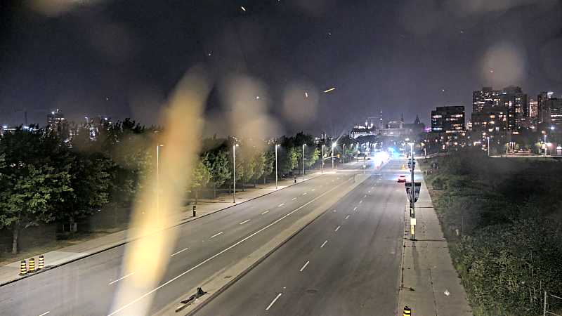 Traffic camera image at 2025-08-04 01:40:50