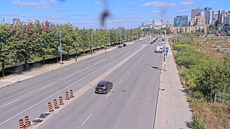 Traffic camera image at 2025-09-14 18:10:54