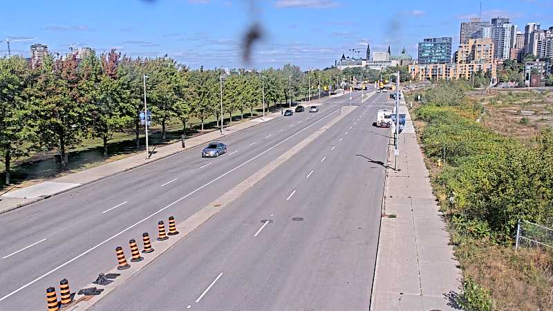 Traffic camera image at 2025-09-14 18:26:02