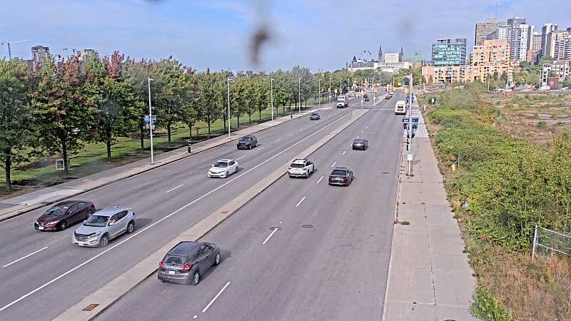 Traffic camera image at 2025-09-17 20:05:54