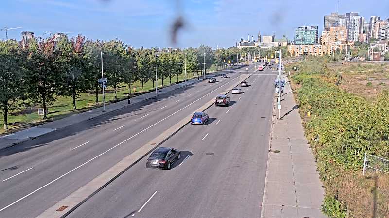 Traffic camera image at 2025-09-17 21:01:02