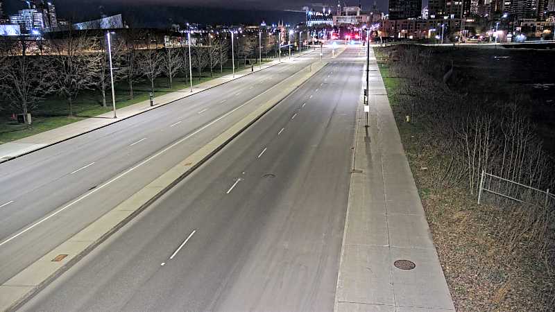 Traffic camera image at 2025-05-09 06:10:38