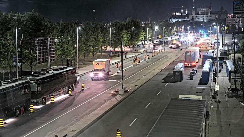 Traffic camera image at 2025-07-12 04:11:00