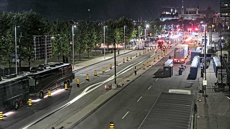 Traffic camera image at 2025-07-12 04:15:46