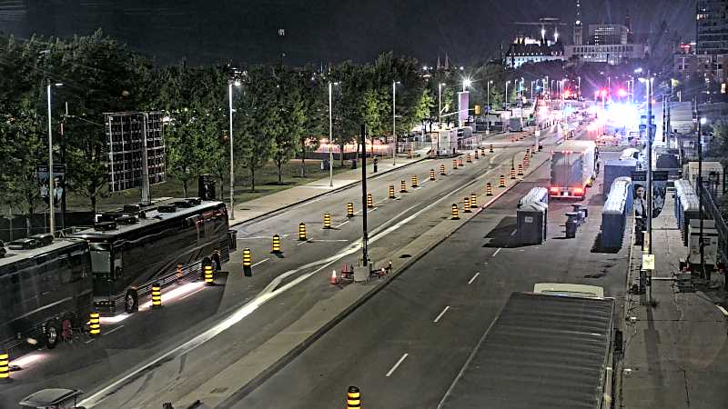 Traffic camera image at 2025-07-12 04:25:51