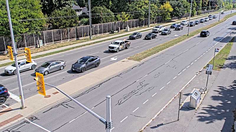 Traffic camera image at 2025-09-14 17:25:52