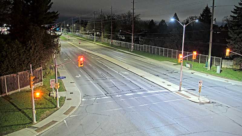 Traffic camera image at 2025-05-09 05:30:38