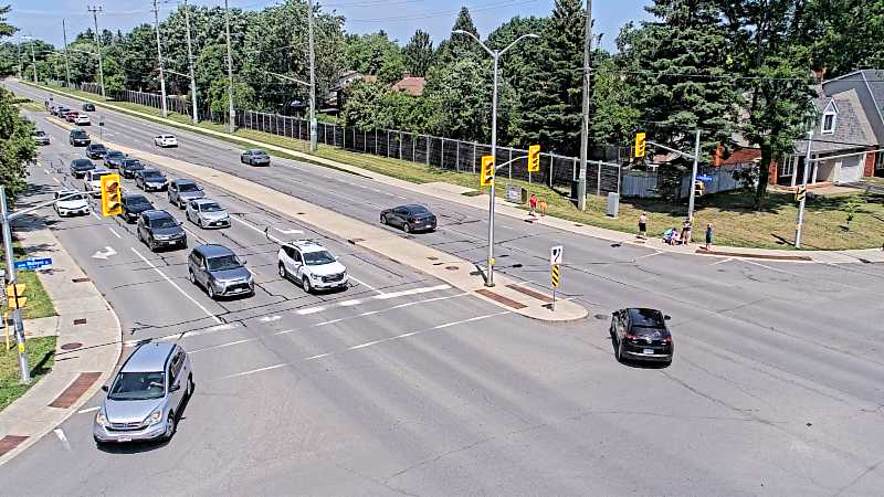 Traffic camera image at 2025-06-30 17:11:07