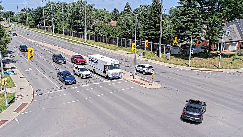 Traffic camera image at 2025-06-30 17:16:13