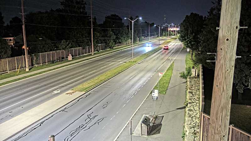 Traffic camera image at 2025-07-06 02:05:48