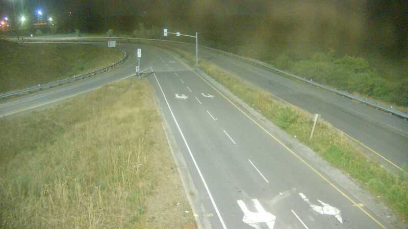 Traffic camera image at 2025-08-25 04:10:52