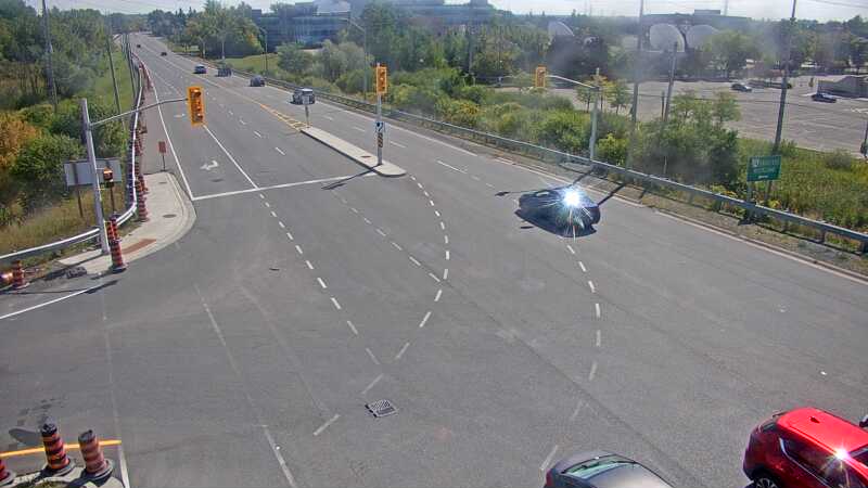 Traffic camera image at 2025-09-14 17:35:56