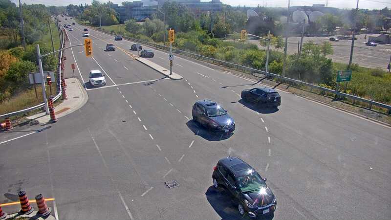 Traffic camera image at 2025-09-14 17:40:51