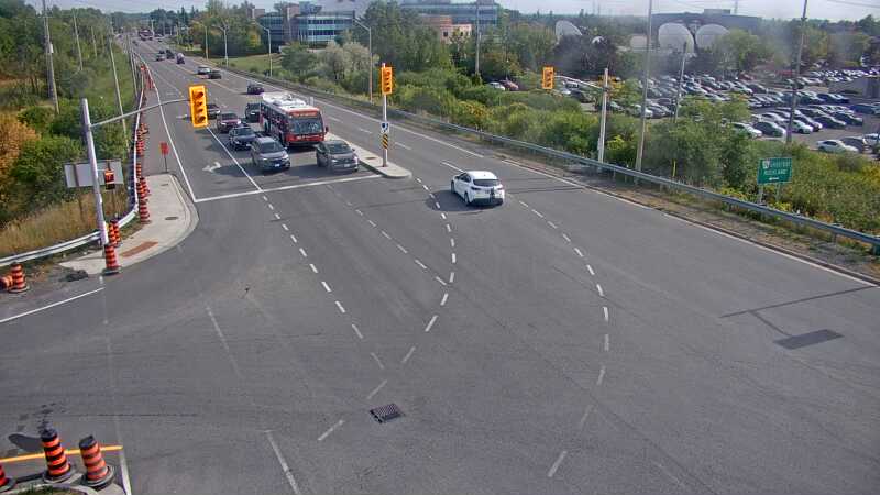 Traffic camera image at 2025-09-17 19:46:04