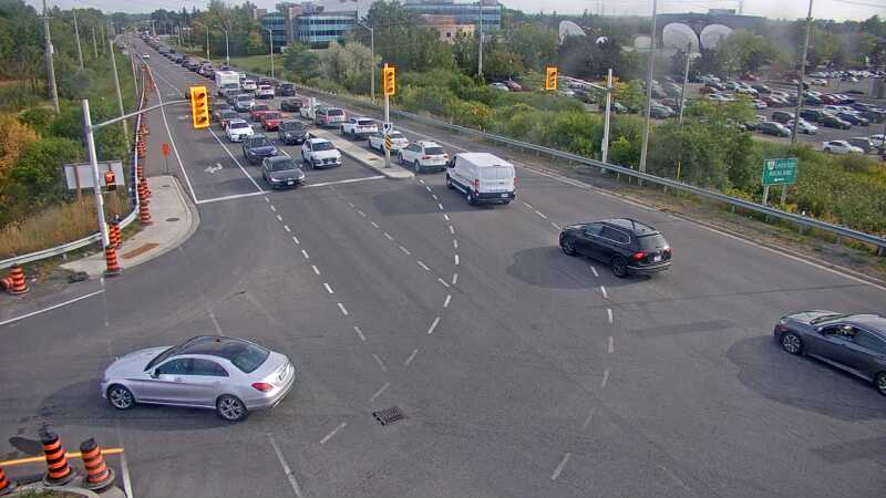 Traffic camera image at 2025-09-17 20:35:53