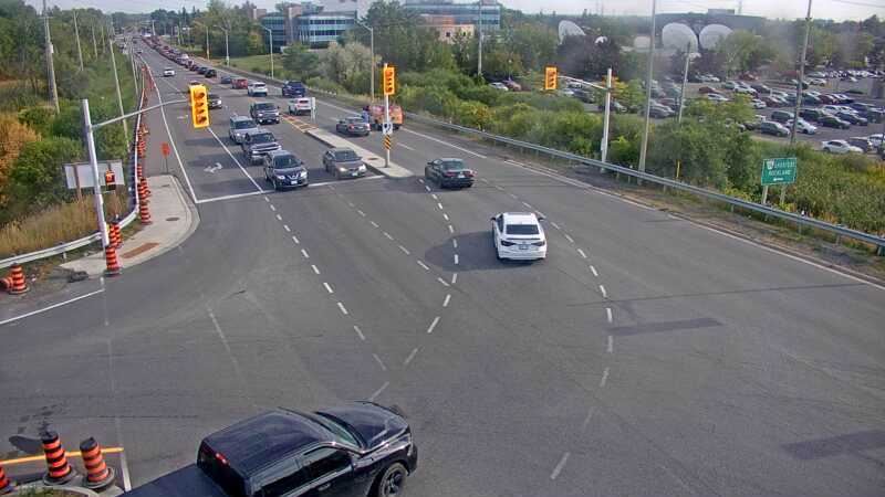 Traffic camera image at 2025-09-17 20:40:55