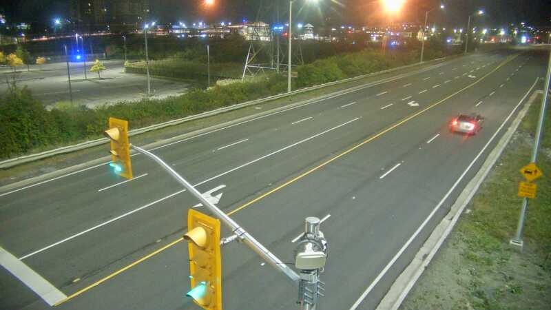 Traffic camera image at 2024-10-16 07:05:03