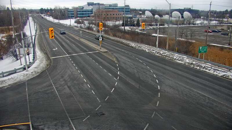 Traffic camera image at 2025-03-09 13:37:12