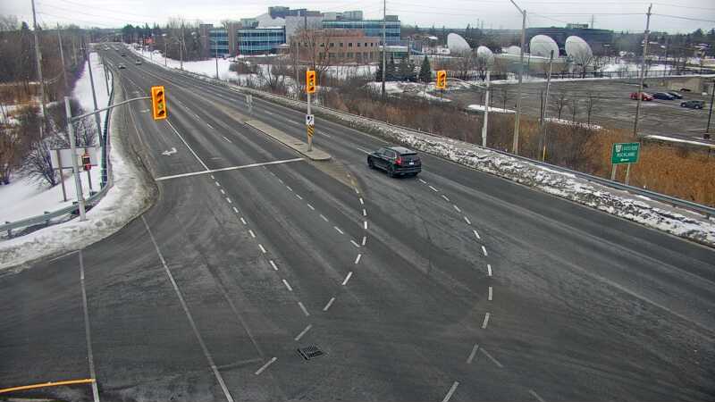 Traffic camera image at 2025-03-09 13:41:05