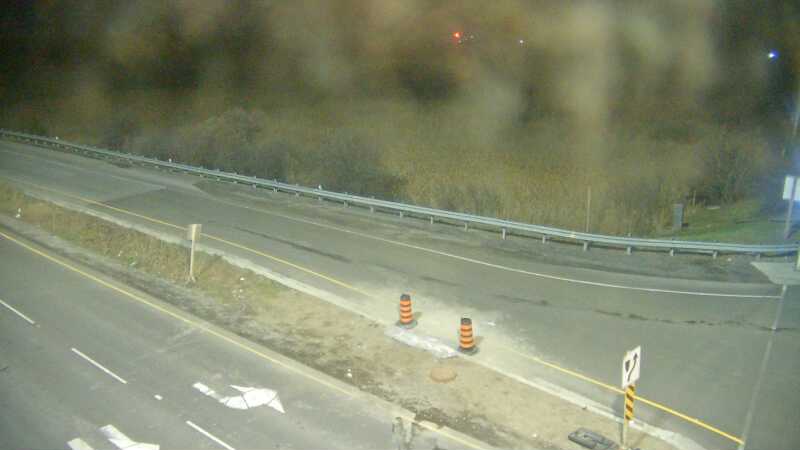 Traffic camera image at 2025-04-25 08:25:46