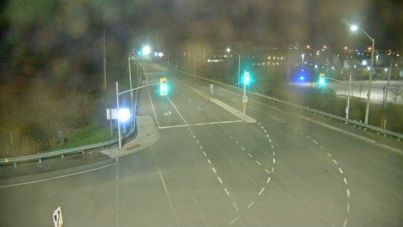 Traffic camera image at 2025-05-09 07:20:41