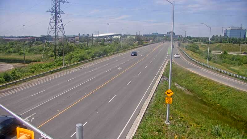 Traffic camera image at 2025-06-30 18:06:01