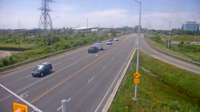 Traffic camera image at 2025-06-30 18:41:05
