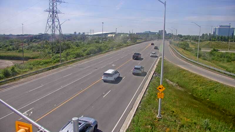 Traffic camera image at 2025-06-30 19:20:56
