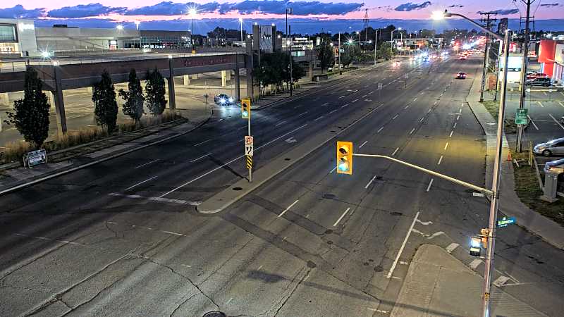 Traffic camera image at 2025-08-25 00:25:53