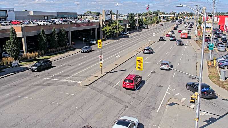 Traffic camera image at 2025-09-14 17:25:52