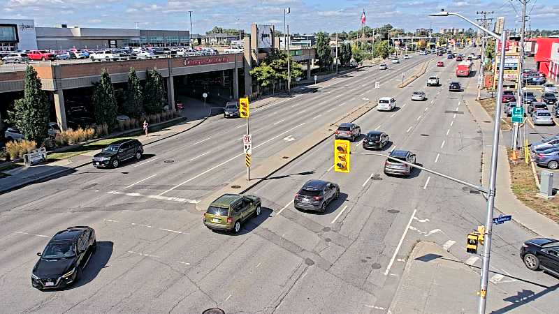Traffic camera image at 2025-09-14 17:35:56