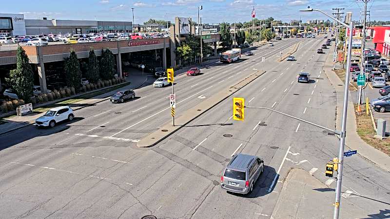 Traffic camera image at 2025-09-14 18:26:03