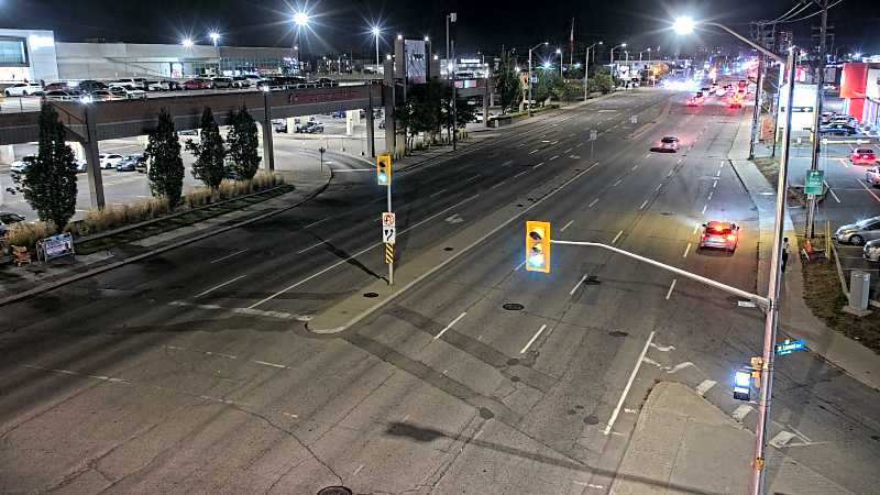 Traffic camera image at 2025-09-17 00:25:53